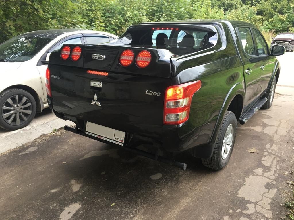 Mitsubishi / L200 2015-2024 / Крышки кузова / Крышка Grandbox VIP (диодная оптика)