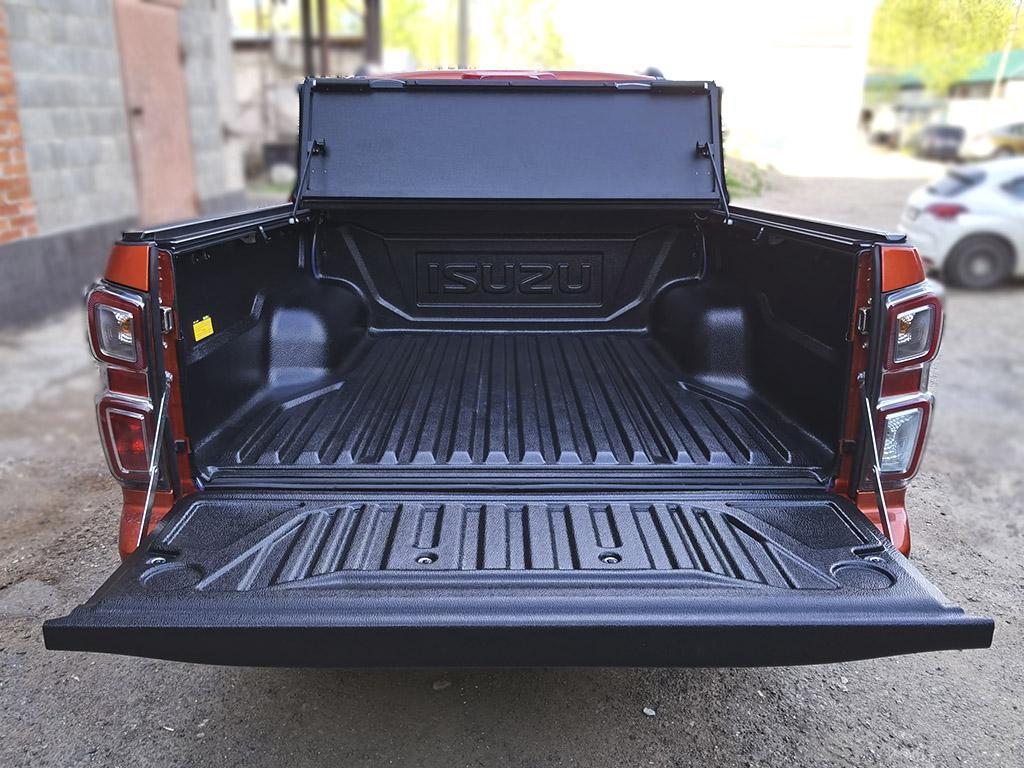 Isuzu D Max / Крышки / Крышка полностью складная секционная PRO для пикапа Isuzu D-Max 3 gen.
