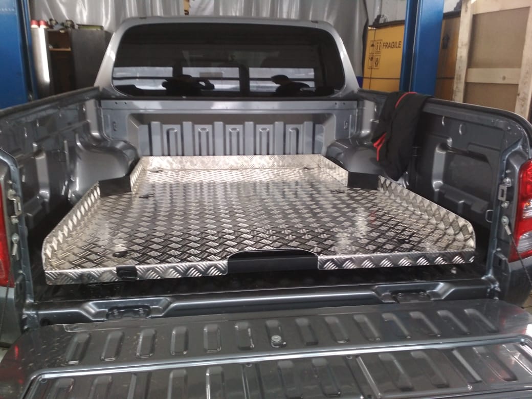 Mitsubishi / L200 2015-2024 / Выкатная платформа / Выкатная платформа