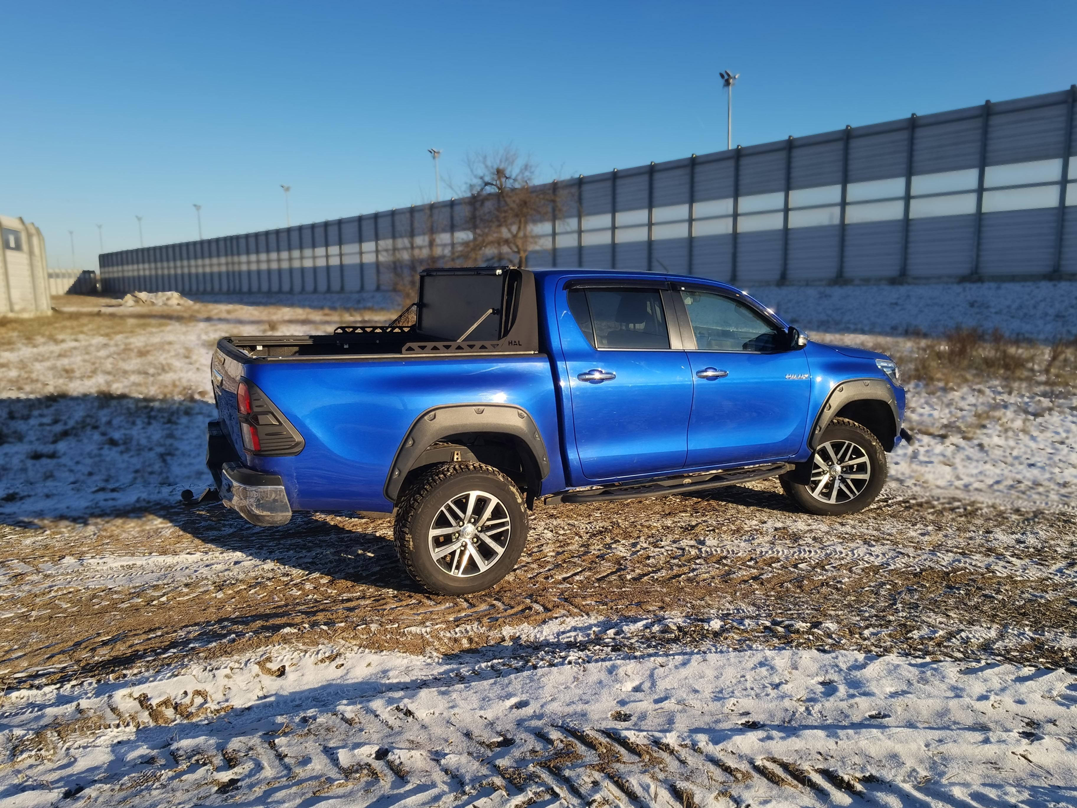 Toyota Hilux / Защитные дуги / Защитная дуга (узкая) для крышки HAL Pro