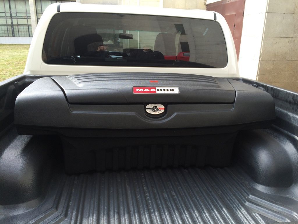 Toyota Hilux / Ящик в кузов / Ящик в кузов Concorde EXTRA V