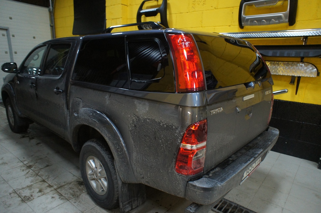 Кунг SUV PLUS V4 + доп стоп сигналы - Toyota Hilux 2011-2015 - Кунги - 