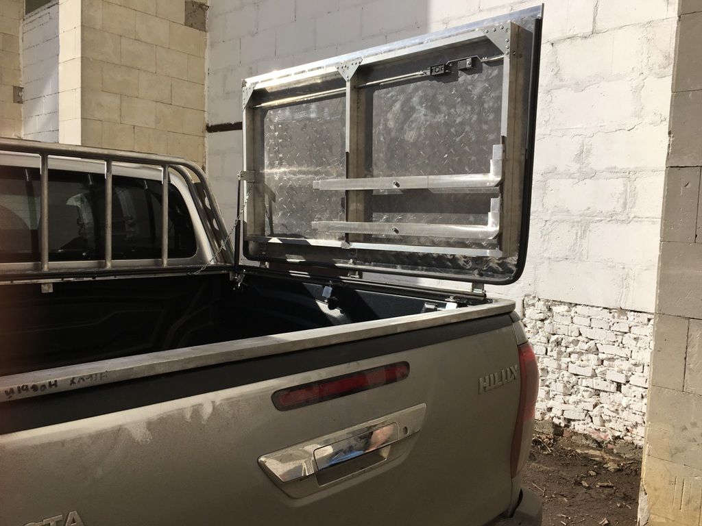 Toyota Hilux / Крышки кузова / Крышка алюминиевая НИИС Россия