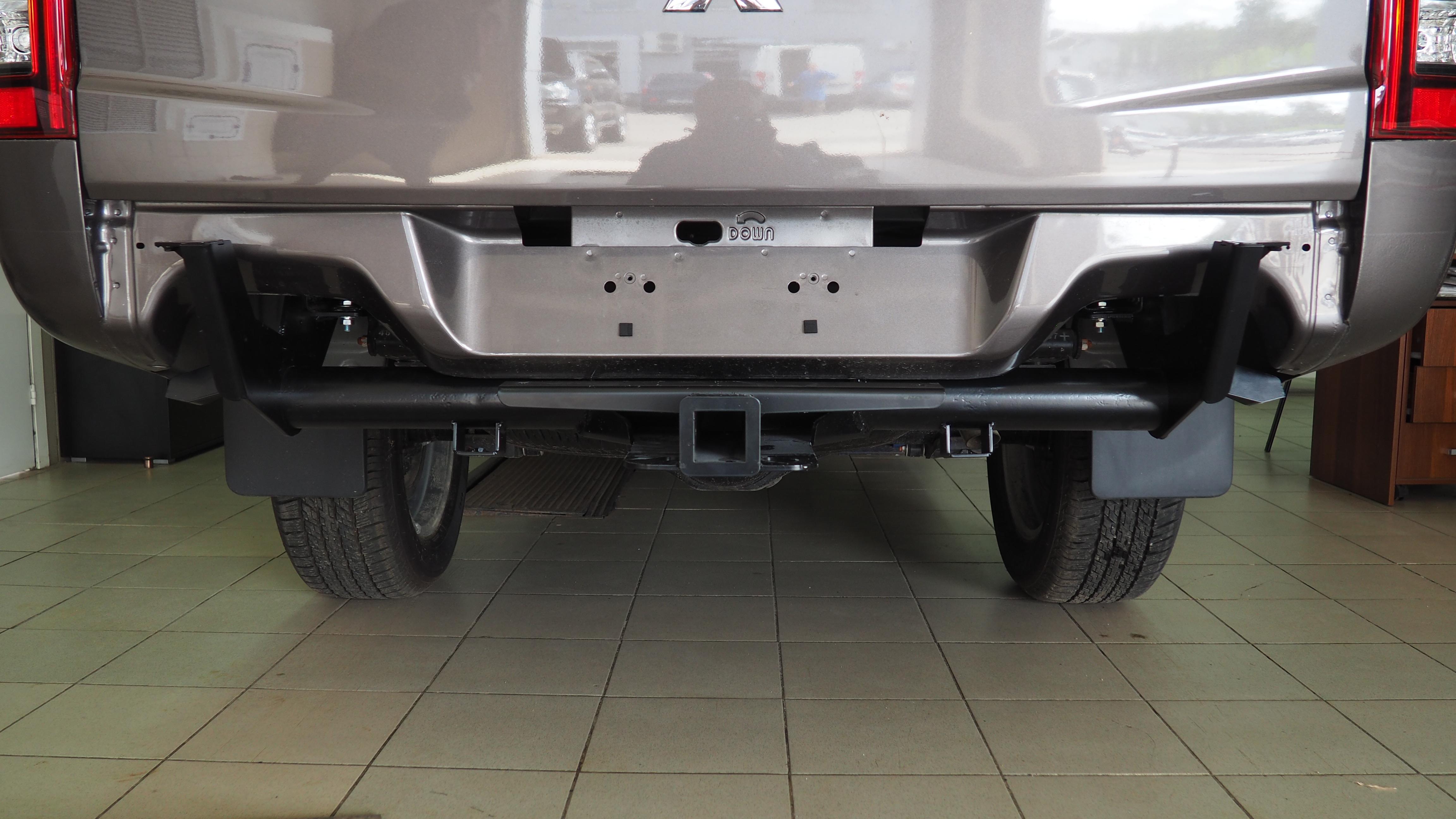 Mitsubishi / L200 2015-2024 / Бампер задний / Бампер задний усиленный (композитный) L200 после 2019