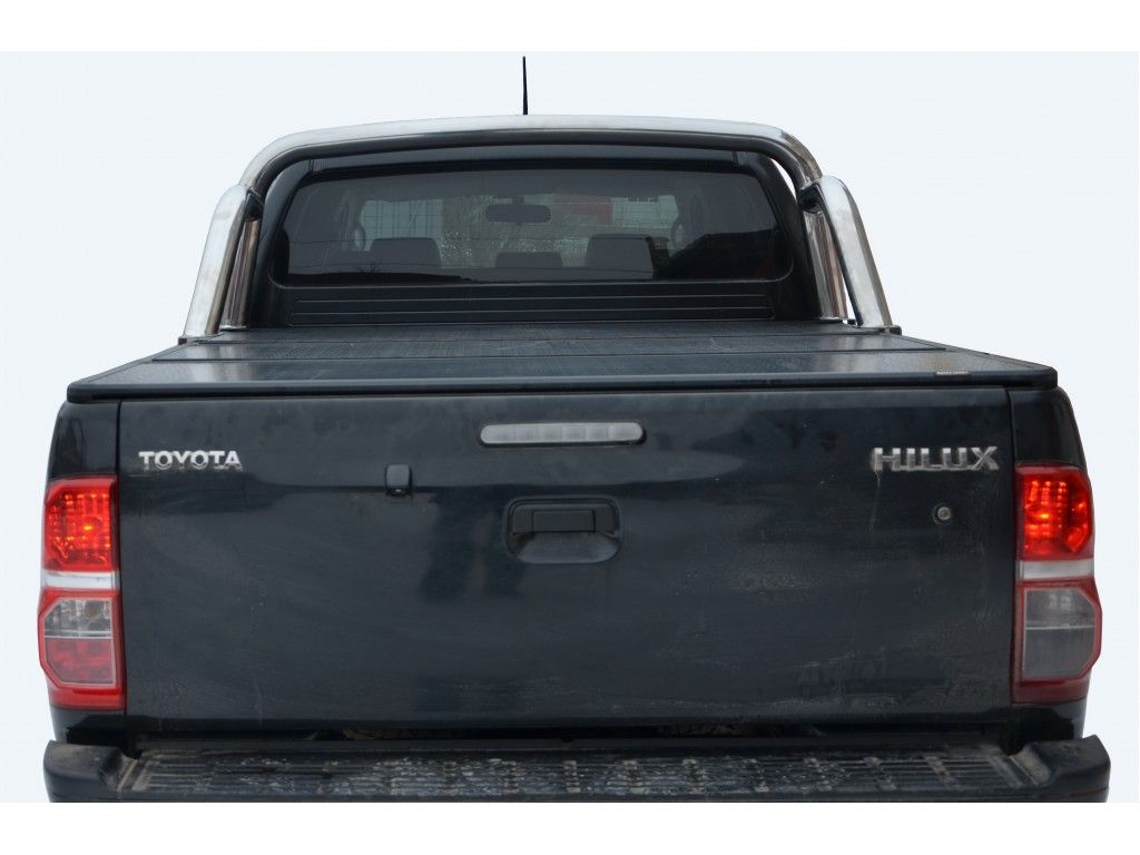 Toyota Hilux / Защитные дуги / Дуга в кузов 76 мм