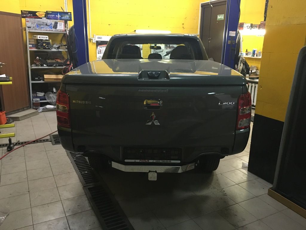 Крышка - Mitsubishi L200 2015-2024 - Крышки кузова