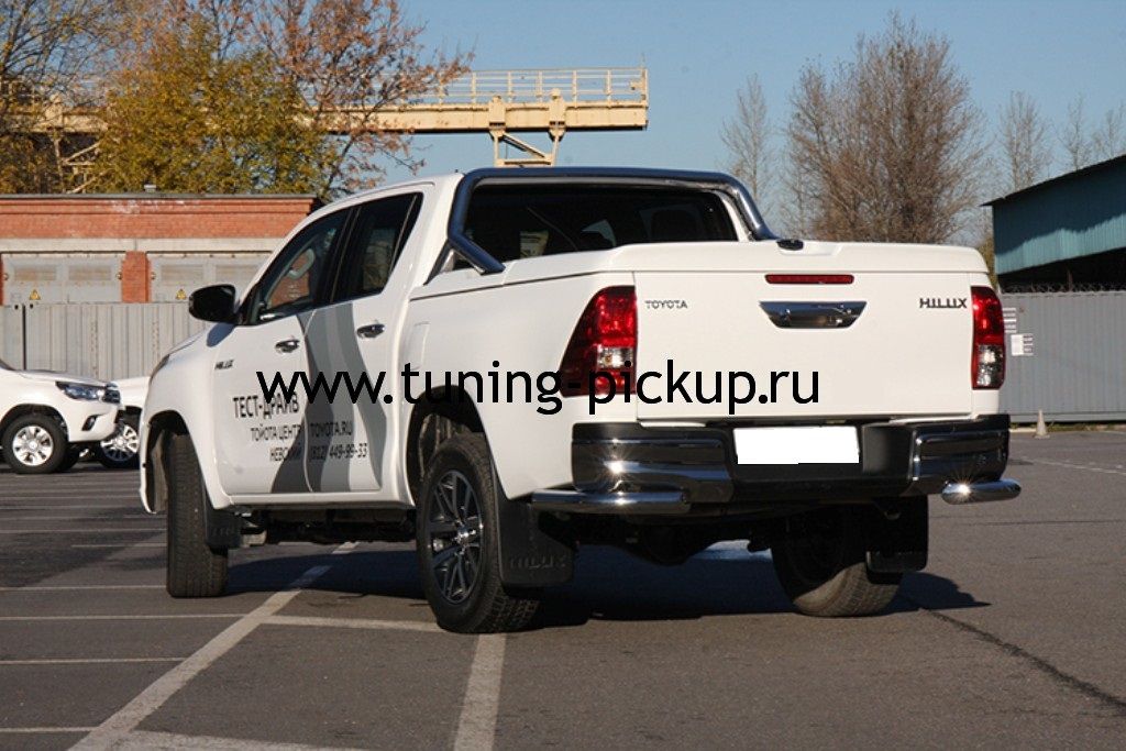Toyota Hilux / Защита заднего бампера / Защита заднего бампера d76 уголки