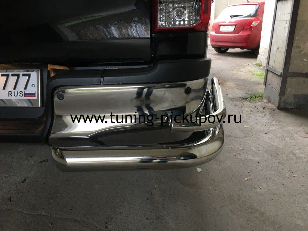 Toyota Hilux / Защита заднего бампера / Защита заднего бампера d76/d42 уголки