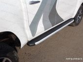Пороги алюминиевые с пластиковой накладкой 1920 мм - Toyota Hilux 2015-2024 - Пороги