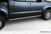 Пороги труба d 76 (компл 2 шт.) - Toyota Hilux 2011-2015 - Пороги