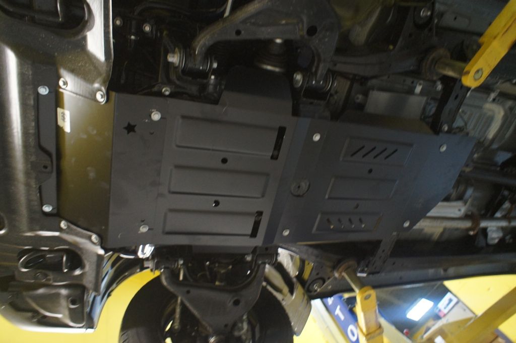 Защита картера ДВС, КП - Toyota Hilux 2011-2015 - Защита ДВС, КПП - 