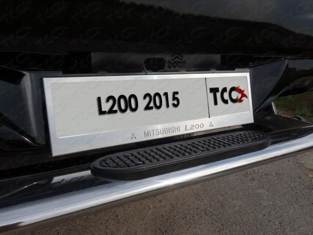 Рамка номерного знака (комплект) - Mitsubishi L200 2015-2024 - Рамка номерного знака