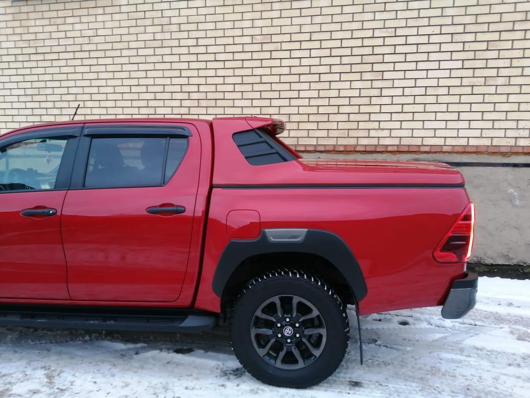 Крышка Sportbox Toyota Hilux 2015-2024