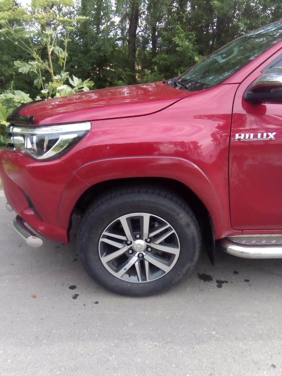 Toyota Hilux / Расширители колесных арок / Расширители колесных арок (оригинал)