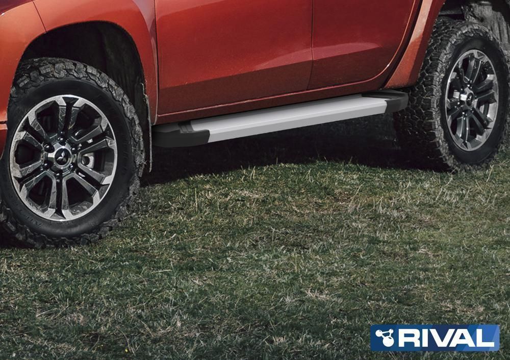 Mitsubishi / L200 2015-2024 / Пороги / Порог-площадка "Silver"