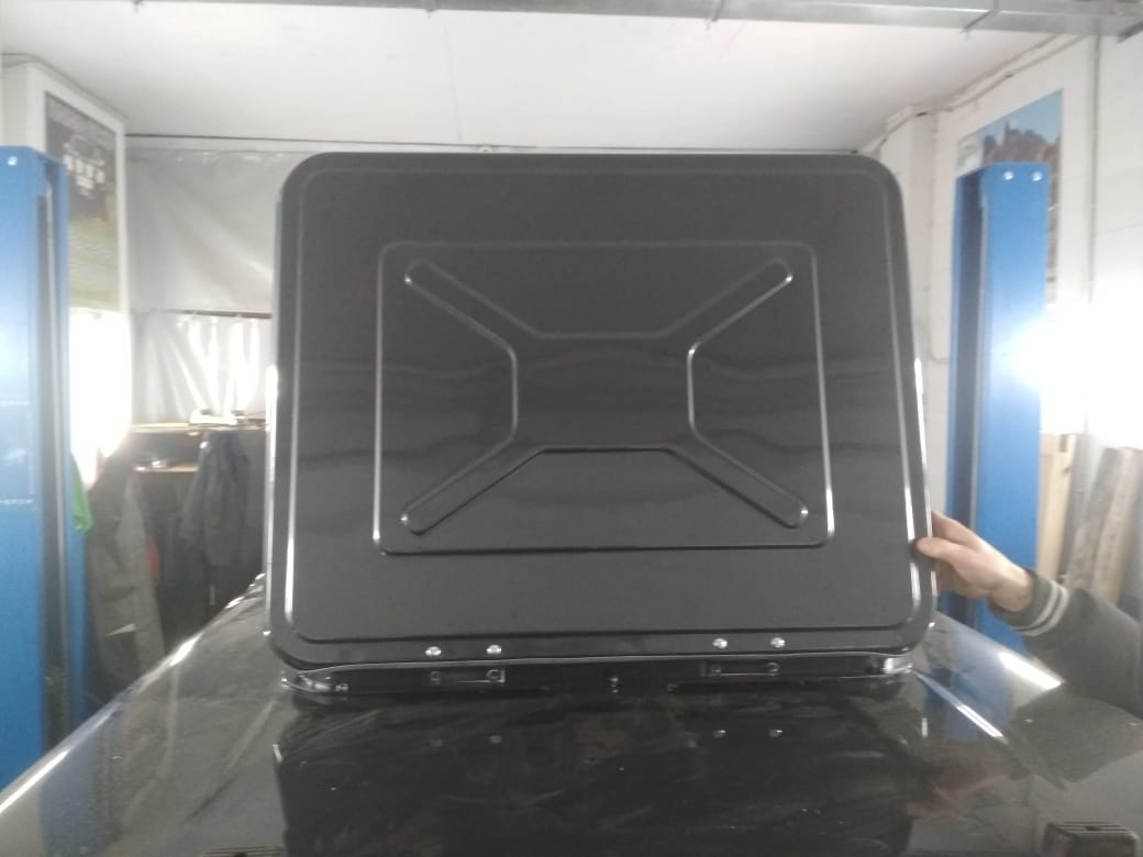 Mitsubishi / L200 2015-2024 / Люк охотничий / Люк охотничий