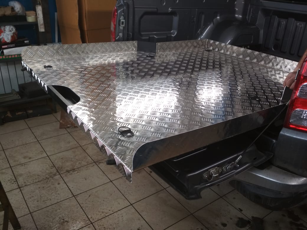 Mitsubishi / L200 2015-2024 / Выкатная платформа / Выкатная платформа