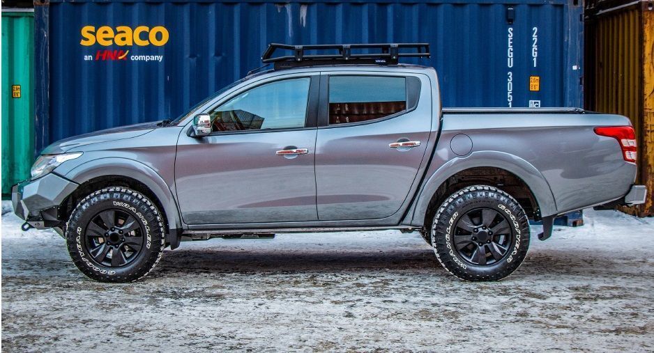 Mitsubishi / L200 2015-2024 / Бампер задний / Бампер задний усиленный (алюминиевый) на а.м. до 18г.в.