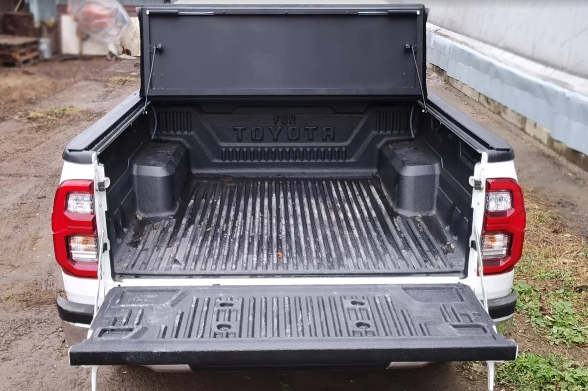 Крышка 4-х секционная  (Арабская версия Hilux) Toyota Hilux 2015-2024