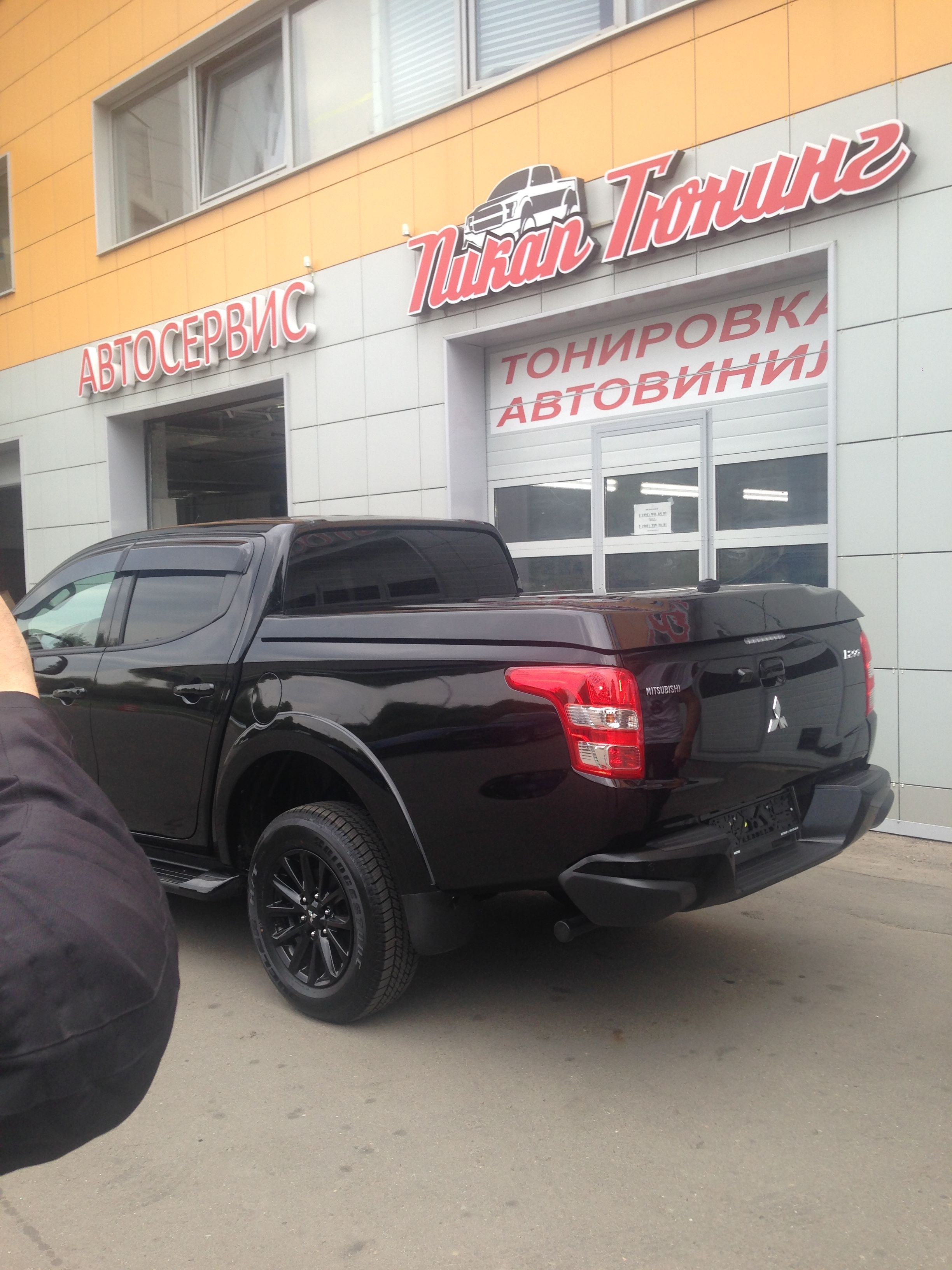 Mitsubishi / L200 2015-2024 / Крышки кузова / Крышка из АБС пластика (с электроприводом)