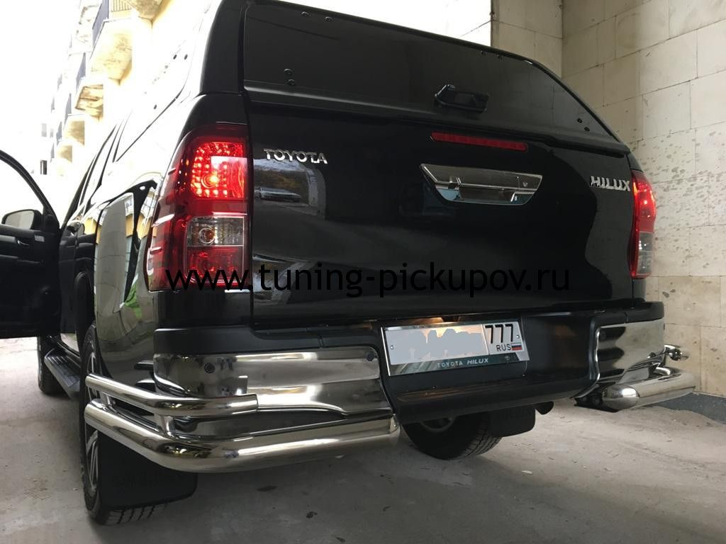 Toyota Hilux / Защита заднего бампера / Защита заднего бампера d76/d42 уголки