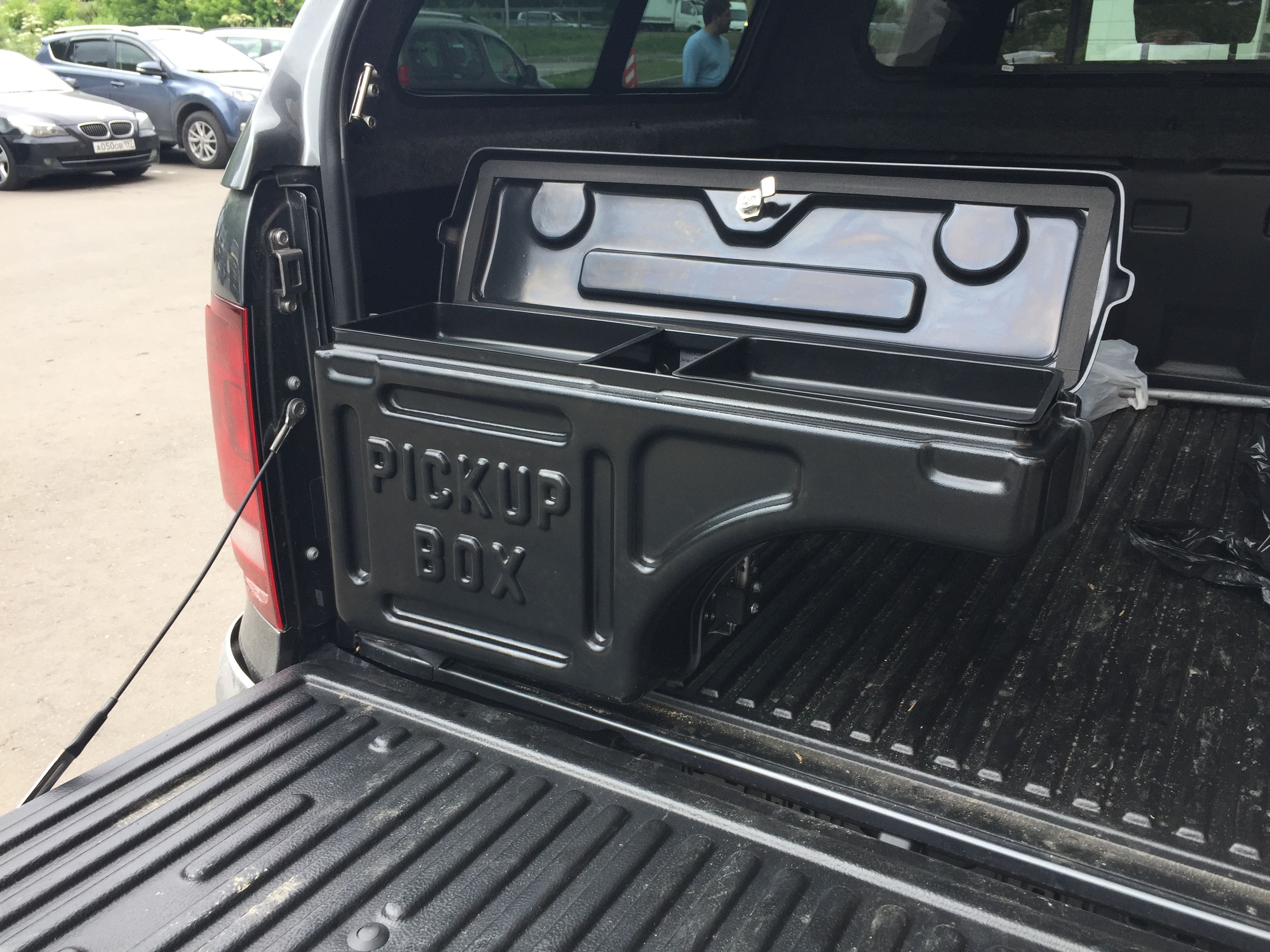 Ящик в кузов, поворотный  - Toyota Hilux 2015-2024 - Ящик в кузов