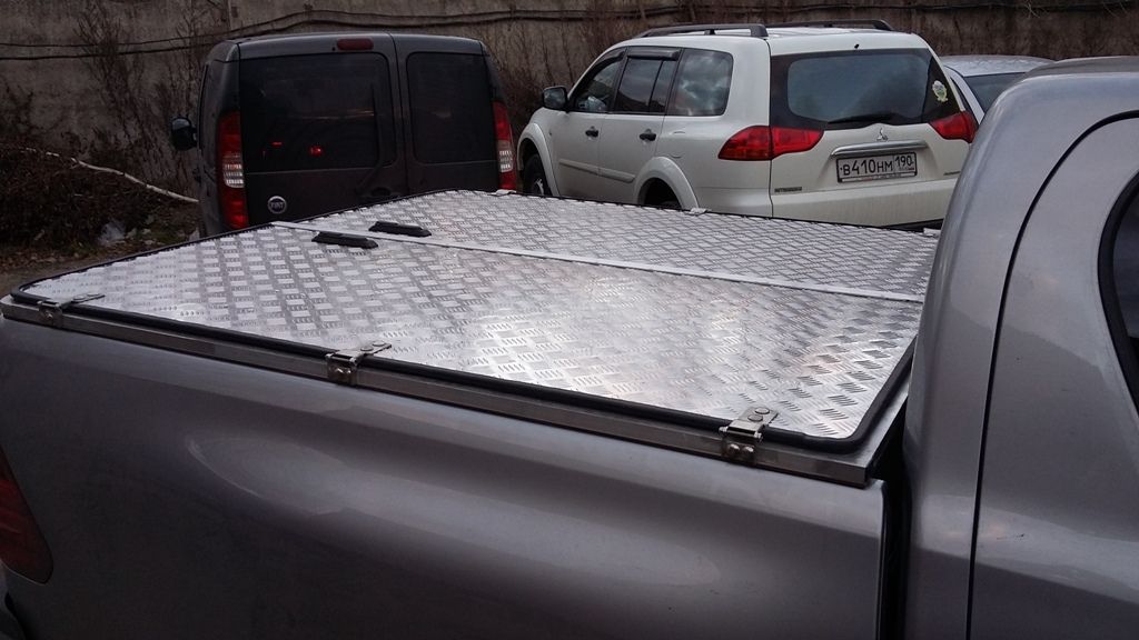 Toyota Hilux / Крышки кузова / Крышка алюминиевая НИИС Россия