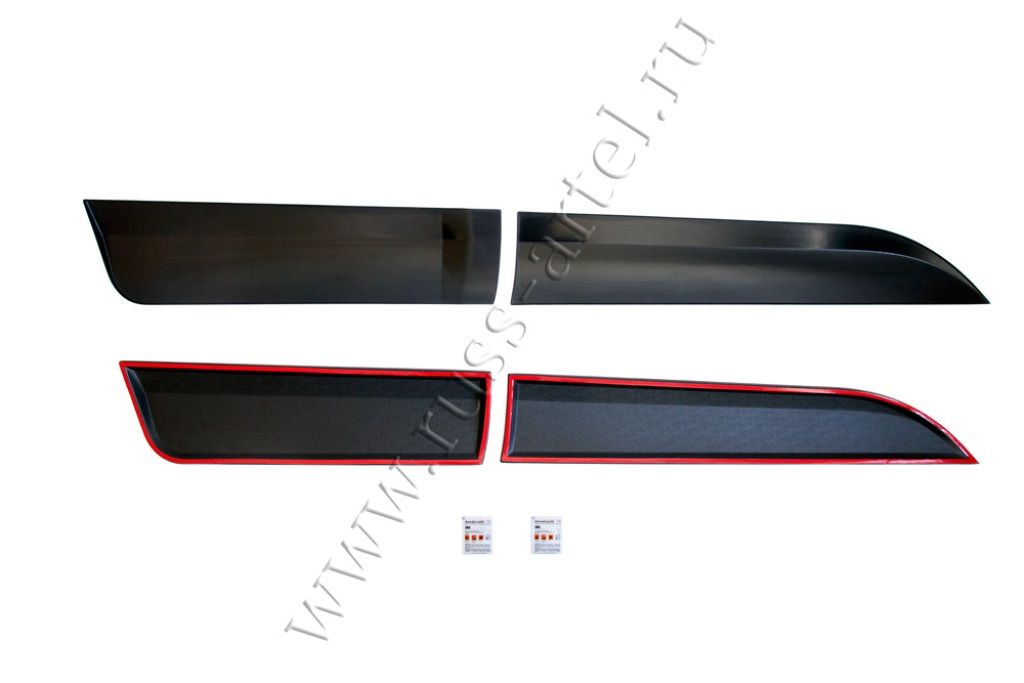 Toyota Hilux / Молдинги / Молдинги боковых дверей, черные