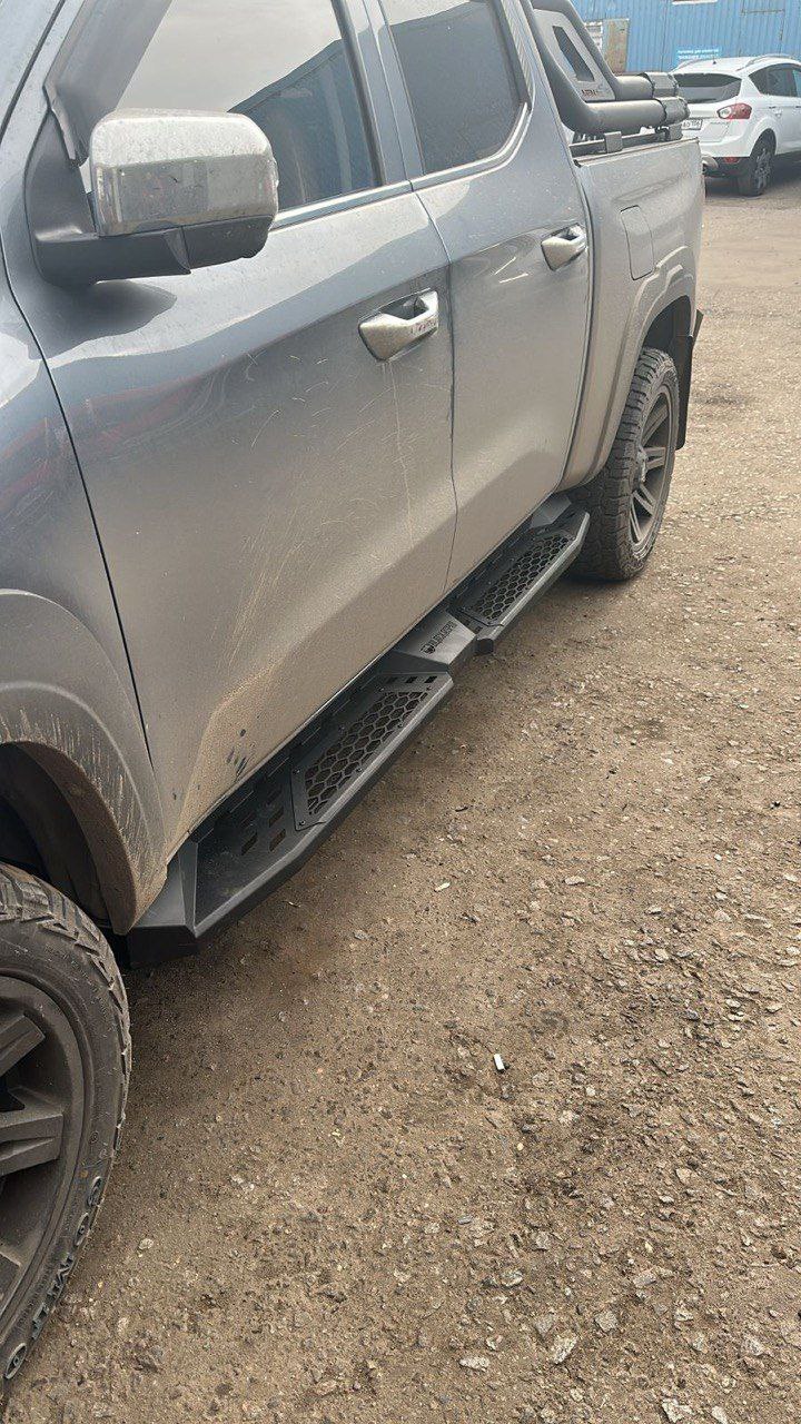 Great Wall / Poer / Пороги / Пороги усиленные (с разделителем), крашенная нержавейка