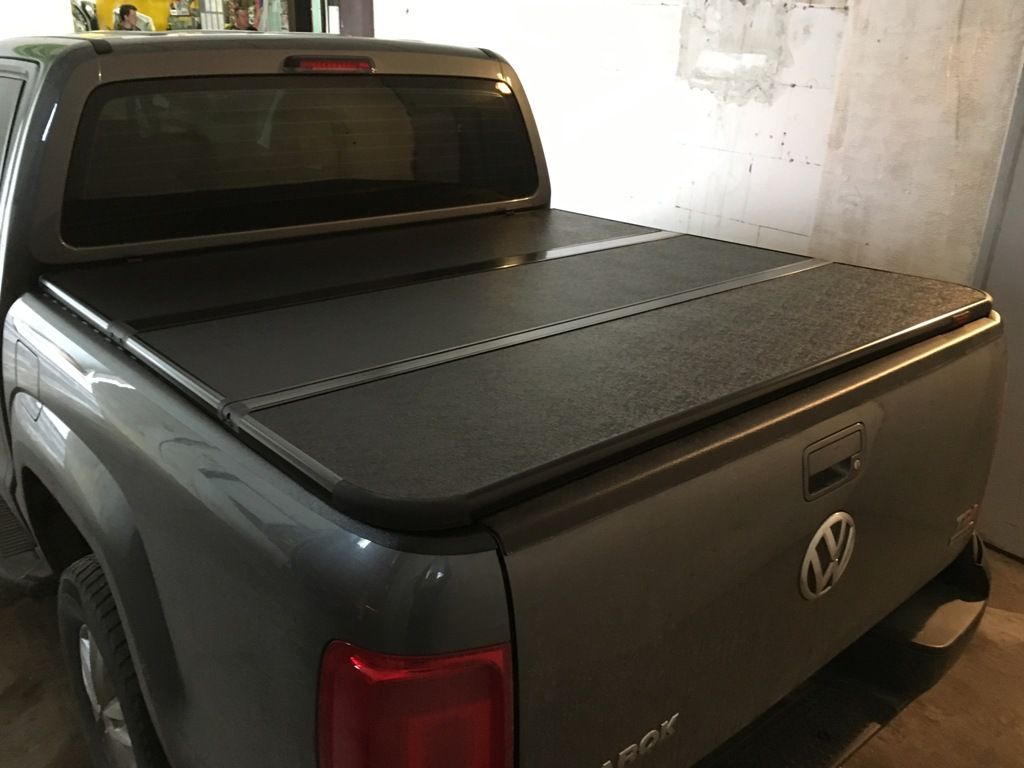 Жесткая трехсекционная крышка  - Volkswagen Amarok - Крышка кузова - 