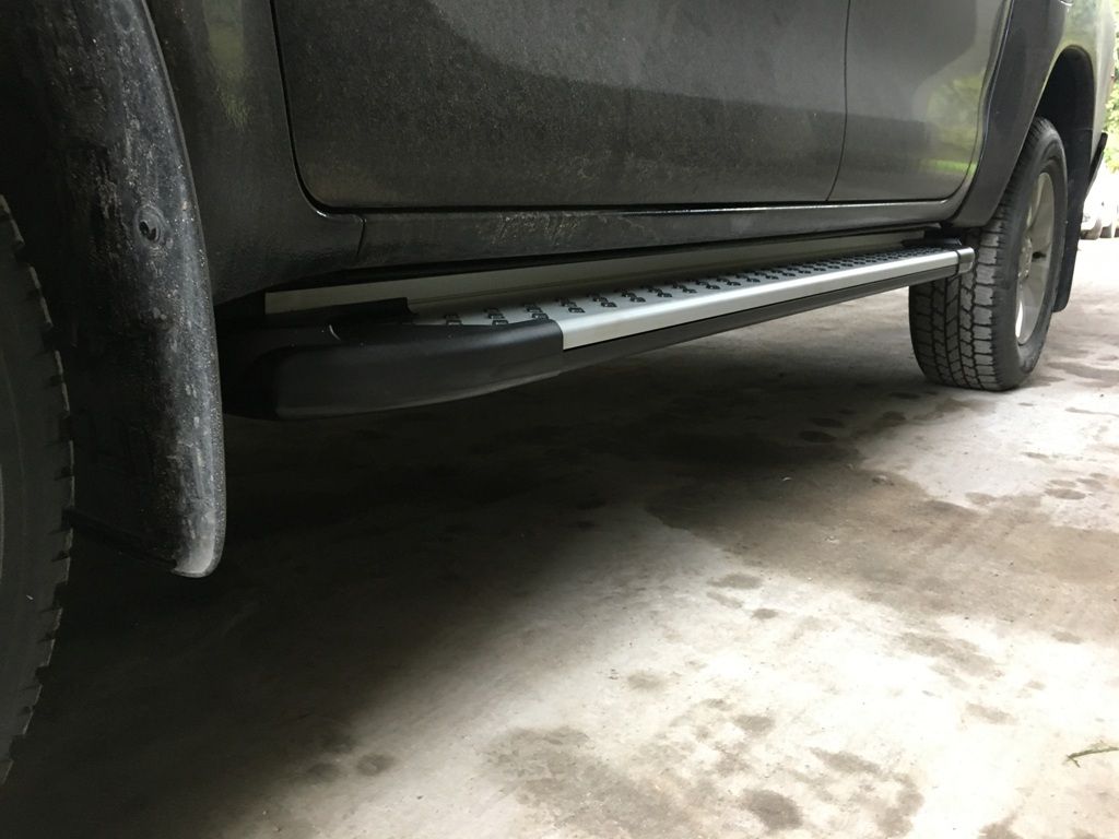 Toyota Hilux / Пороги / Пороги AB004 ARTEMIS Revo