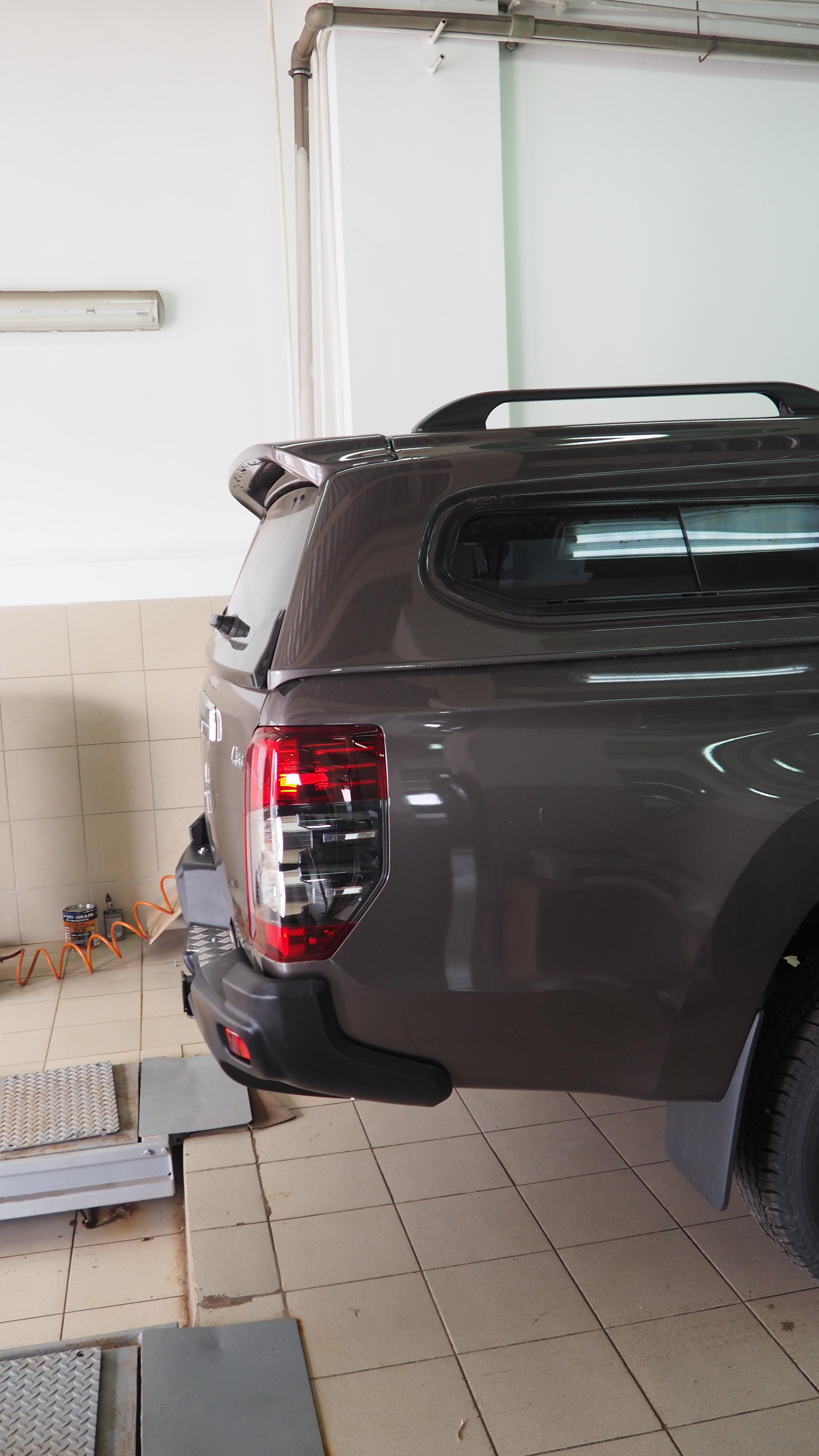 Mitsubishi / L200 2015-2024 / Бампер задний / Бампер задний усиленный (композитный) L200 после 2019