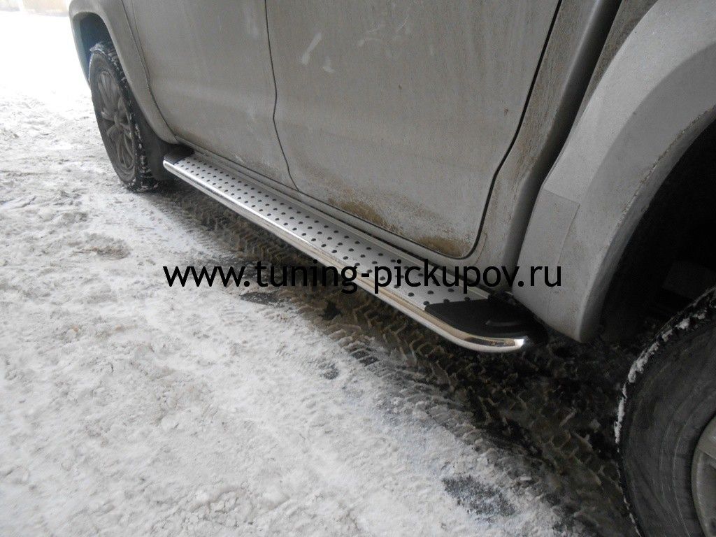 Пороги алюминиевые (Opal) - Toyota Hilux 2011-2015 - Пороги - 