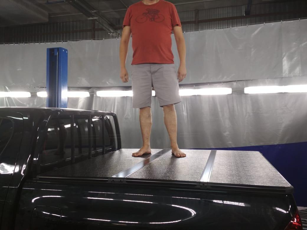 Toyota Hilux / Крышки кузова / Крышка алюминиевая трехсекционная Китай