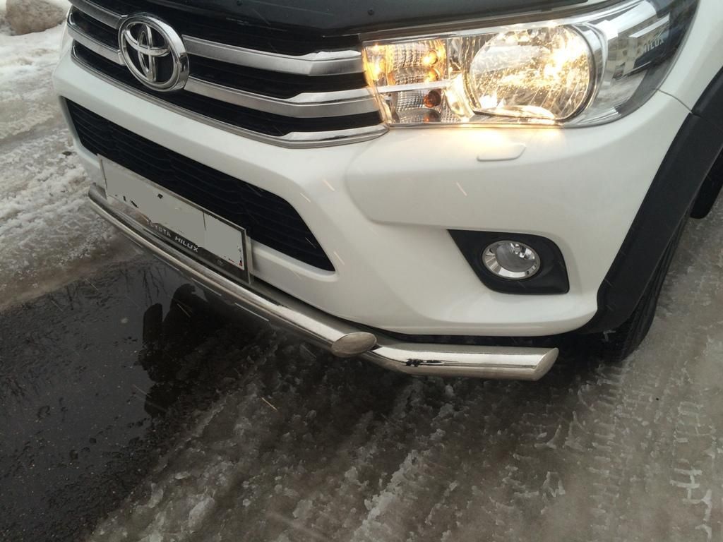 Toyota Hilux / Защита переднего бампера / Защита переднего бампера d-76 с доп.накладками