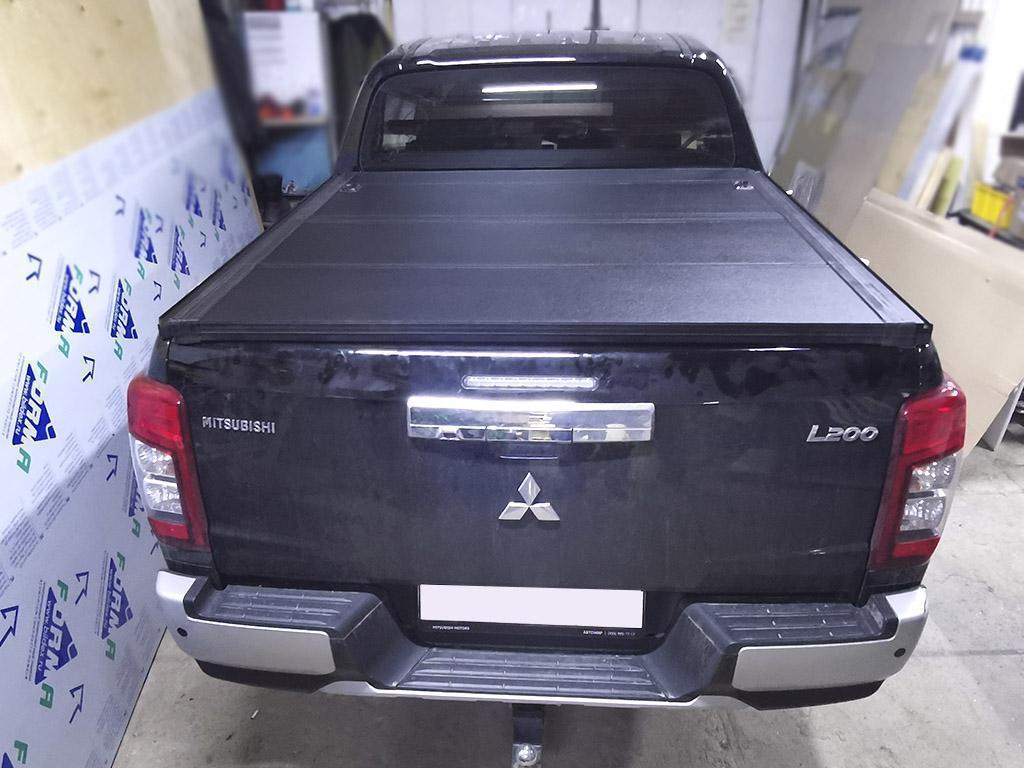 Mitsubishi / L200 2015-2024 / Крышки кузова / 4х секционная алюминиевая крышка PRO