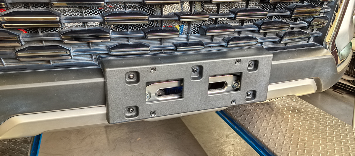 Changan Hunter / Площадка под лебедку / Площадка РИФ под лебёдку в штатный бампер Changan Hunter Plus