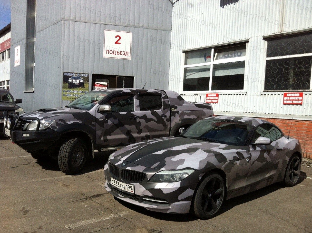 Toyota Hilux / Оклейка плёнкой, тонировка / Оклейка виниловой пленкой