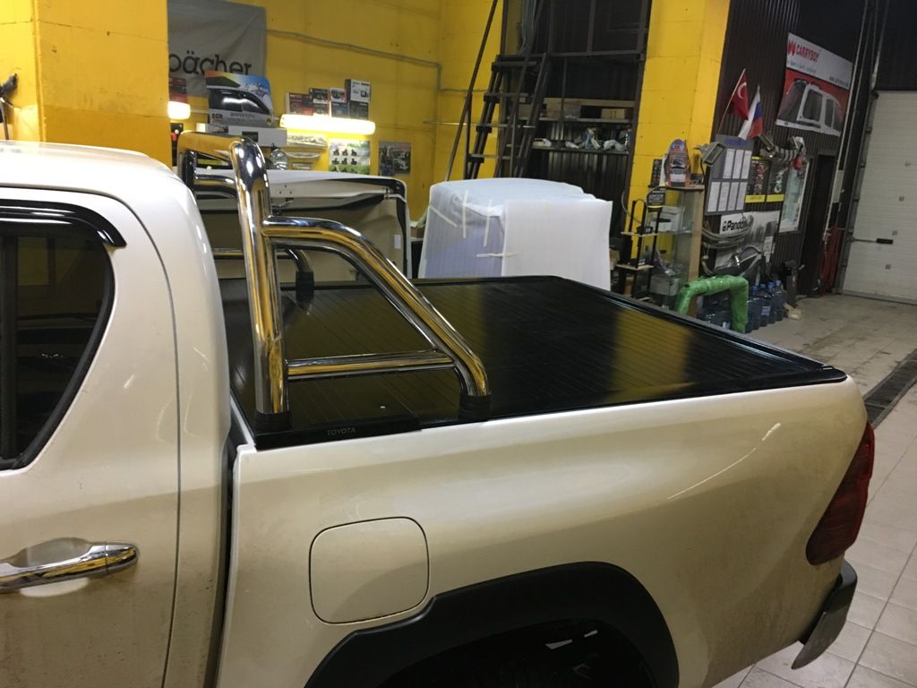 Toyota Hilux / Защита переднего бампера / Защита переднего бампера OE-Style, Ø76мм.