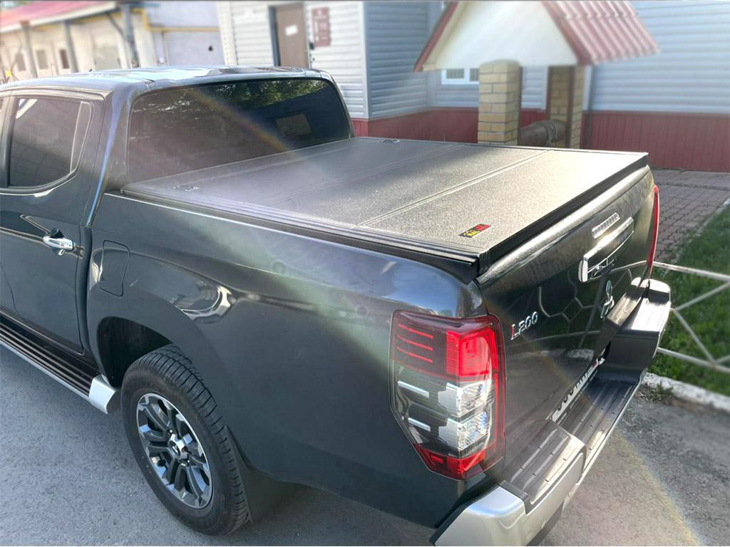 Mitsubishi / L200 2015-2024 / Крышки кузова / 4х секционная алюминиевая крышка PRO