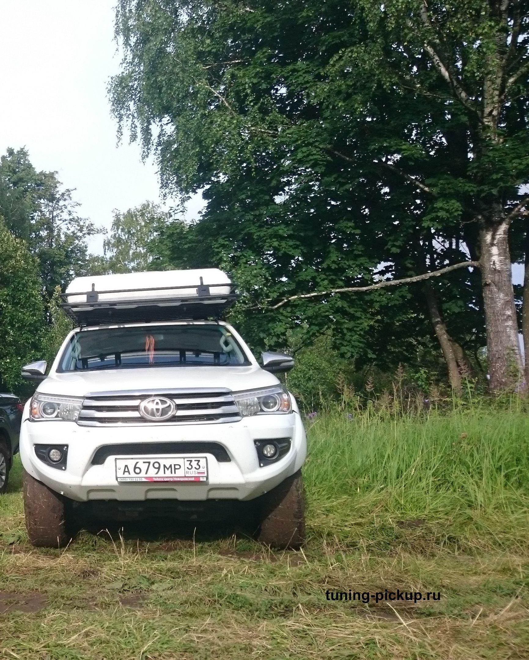 Toyota Hilux / Бампер передний / Бампер передний усилинный (КОМПОЗИТНЫЙ)