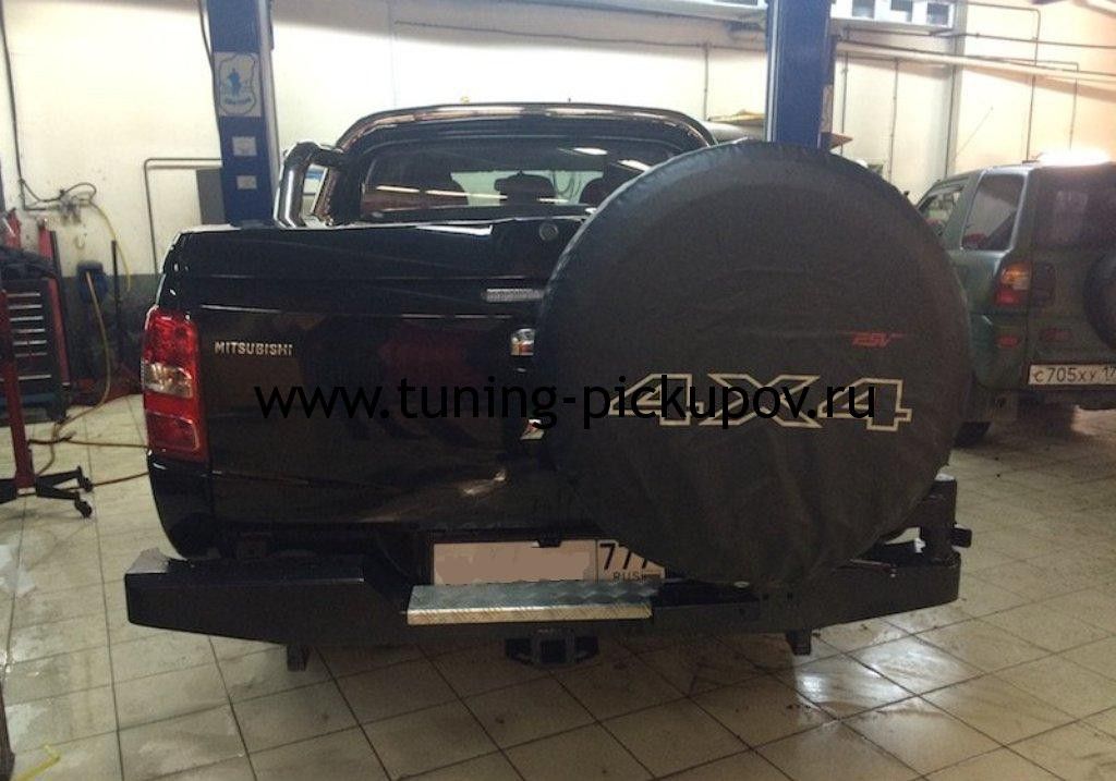 Бампер задний с квадратом под фаркоп и калиткой - Mitsubishi L200 2015-2024 - Бампер задний