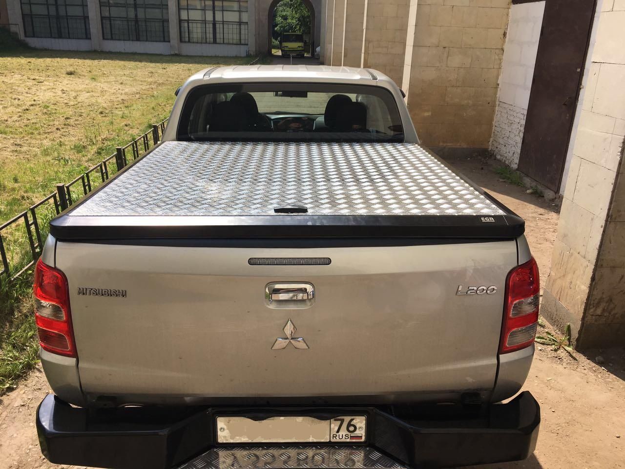 Mitsubishi / L200 2015-2024 / Крышки кузова / Крышка ALUMINIUM TONNEAU COVER