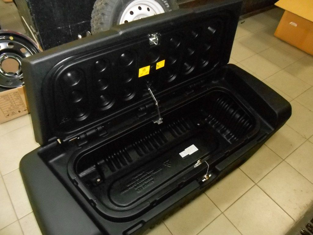 Toyota Hilux / Ящик в кузов / Ящик оригинальный в кузов