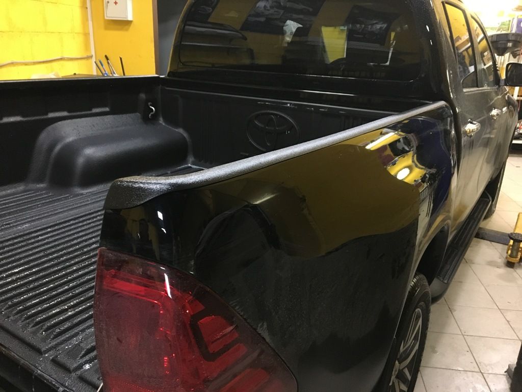 Комплект накладок на боковые борта и задний откидной борт 3 шт.  - Toyota Hilux 2015-2024 - Накладки на борта