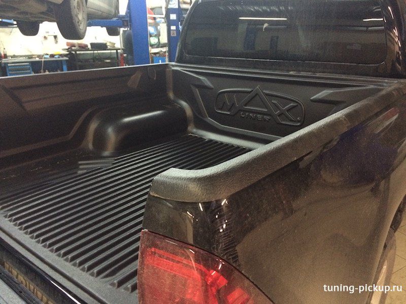 Toyota Hilux / Вставка (вкладыш) в кузов / Вкладыш в кузов на борт