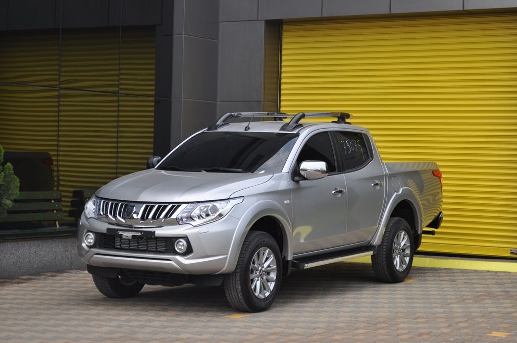 Mitsubishi l200 2015. Фиат Фулбэк l200. Рейлинги Mitsubishi l200. Митсубиси л200 2015. Рейлинги Митсубиси л200 2020.