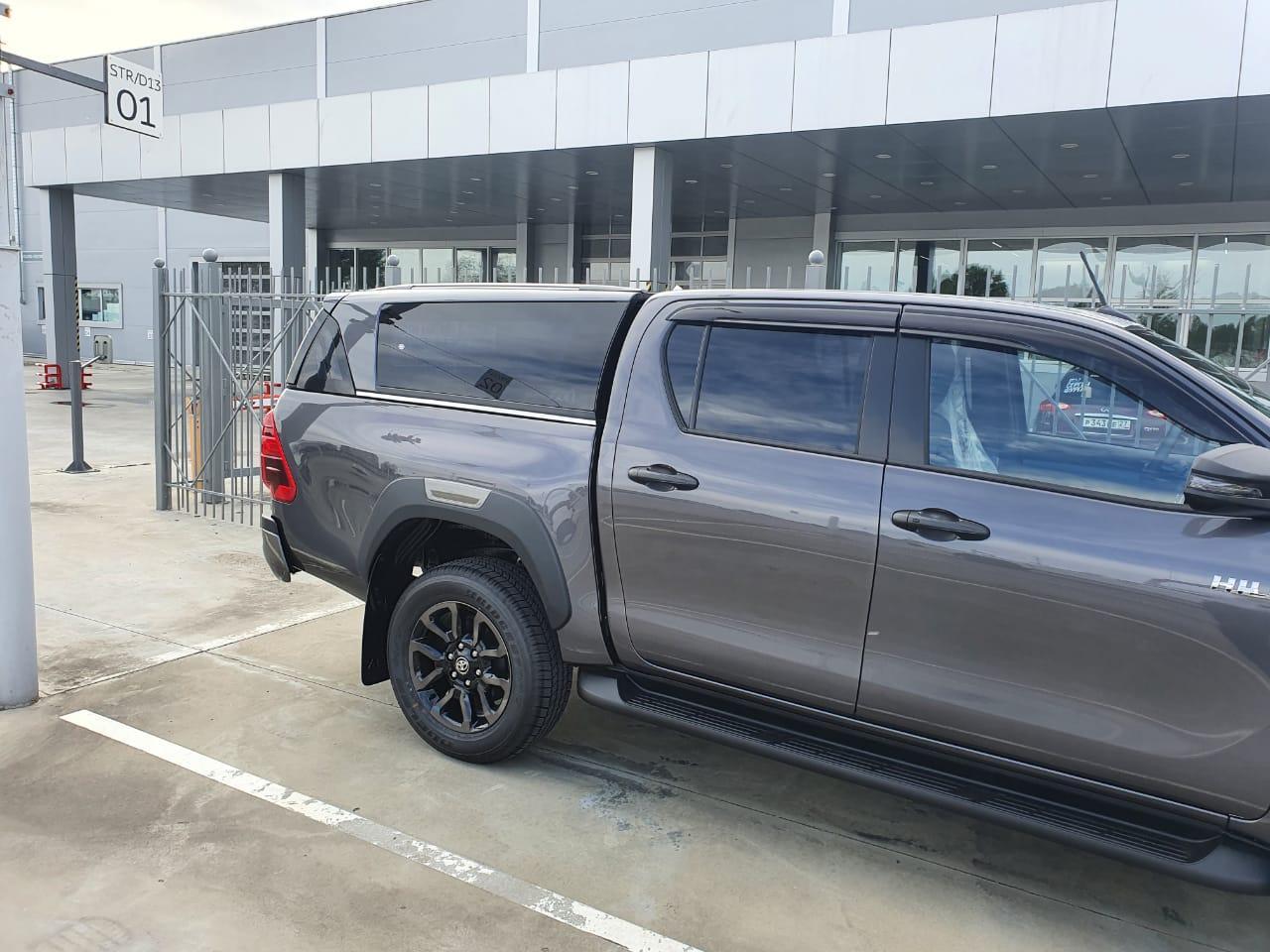 Toyota Hilux / Кунги / Кунг TL-1 (раздвижные окна) Sammitr Тайланд