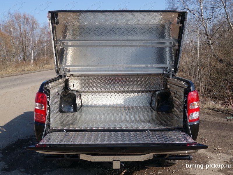 Mitsubishi / L200 2015-2024 / Вставка в кузов (вкладыш) / Вкладыш в кузов (комплект) алюминиевый