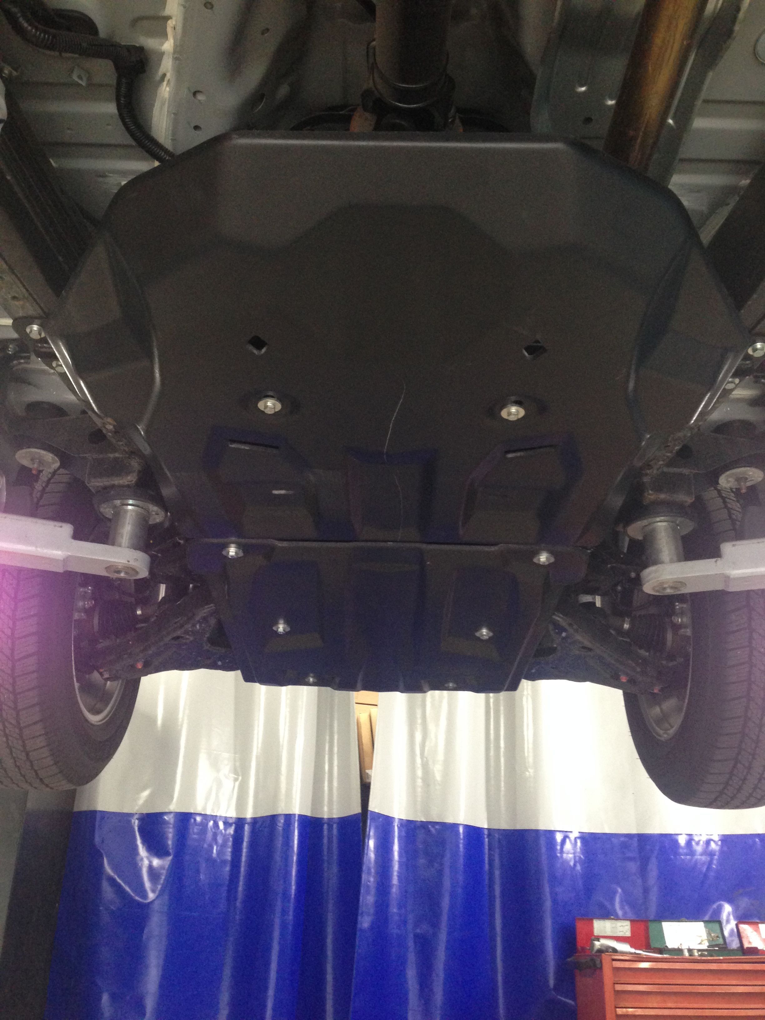 Mitsubishi / L200 2015-2024 / Защита ДВС, РК, КПП, Т.Б. / ЗАЩИТА КАРТЕРА, КПП И РК MITSUBISHI L-200, V-ВСЕ; МКПП (2015-2018), АКПП (2015-) (КОМПОЗИТ)